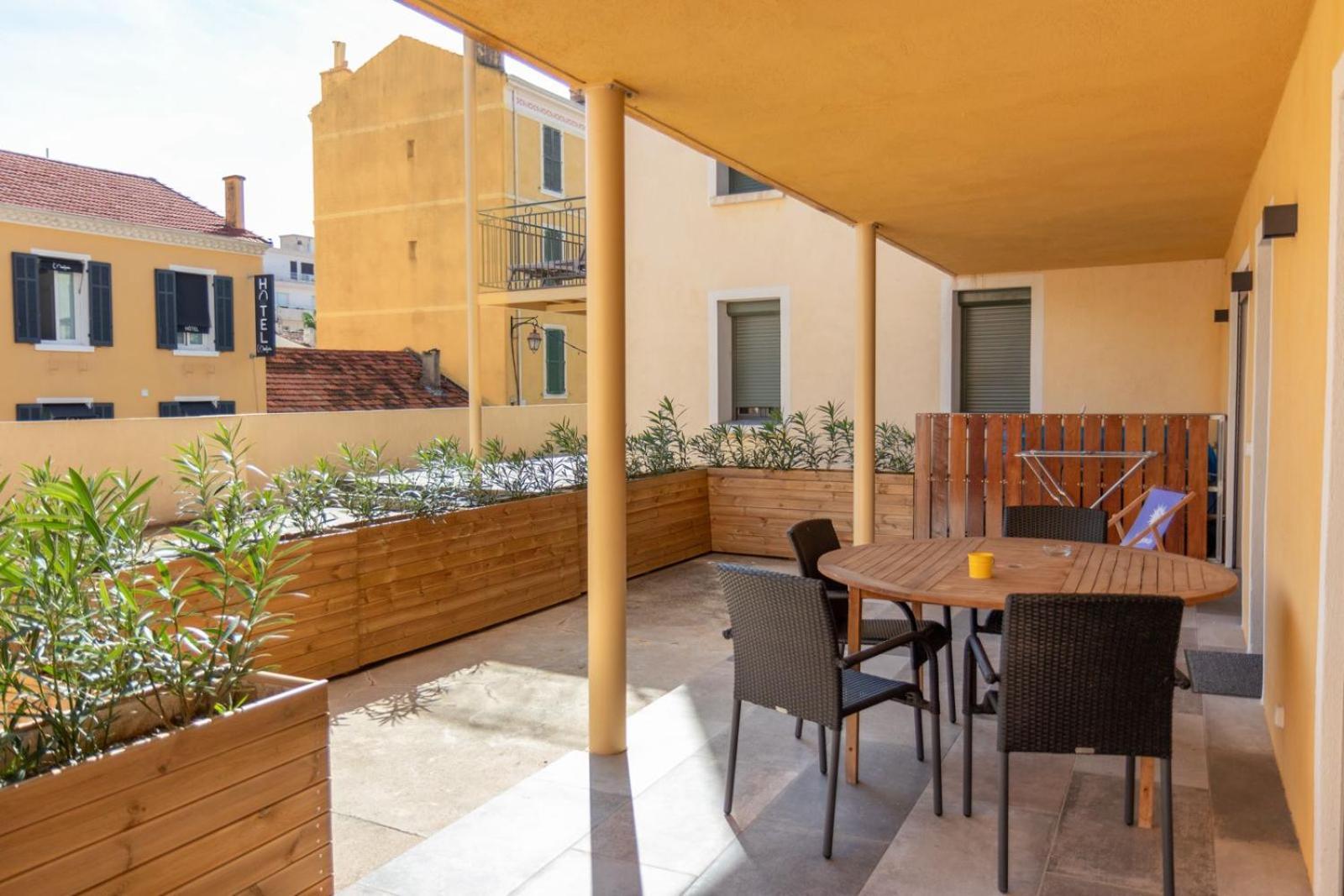 Residence Le Provence Le Lavandou Ngoại thất bức ảnh