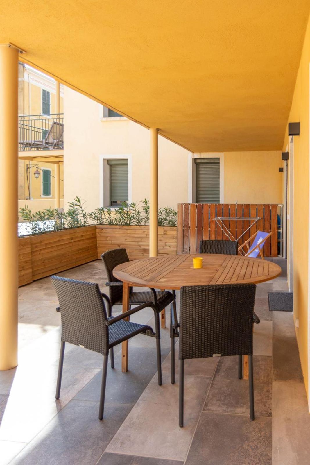 Residence Le Provence Le Lavandou Ngoại thất bức ảnh